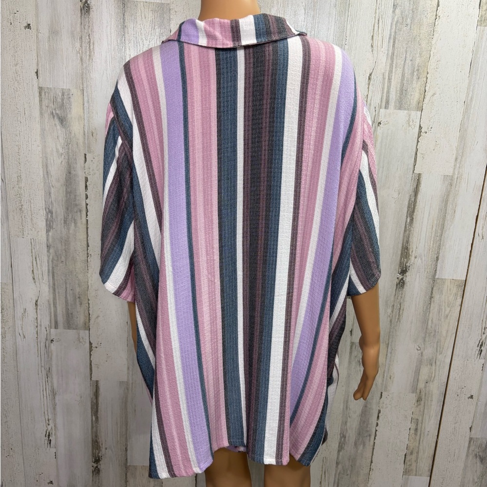 Torrid Striped Gauze Pink and Gray Shortie Pajama Set‎ - Picture 10 of 16